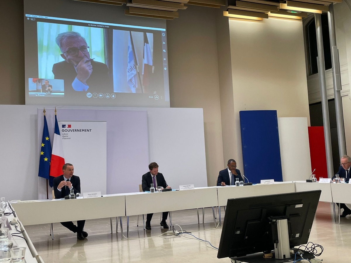 communiqué de presse, transports scolaires, tonneau