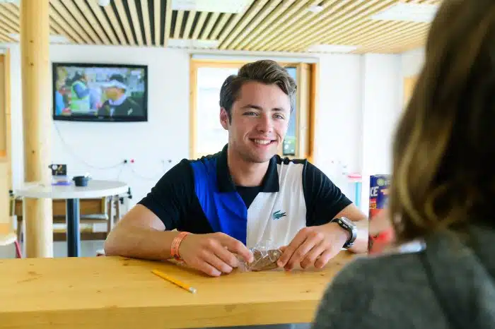 Bretagne : Un toit abordable pour les saisonniers – le pari réussi de la Région et de ses partenaires